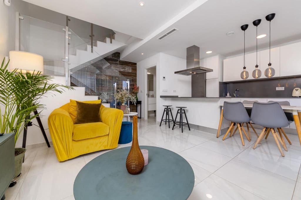 3 sypialnia Willa na sprzedaż w Villamartin z basenem - 325 000 € (Ref: 9440532)