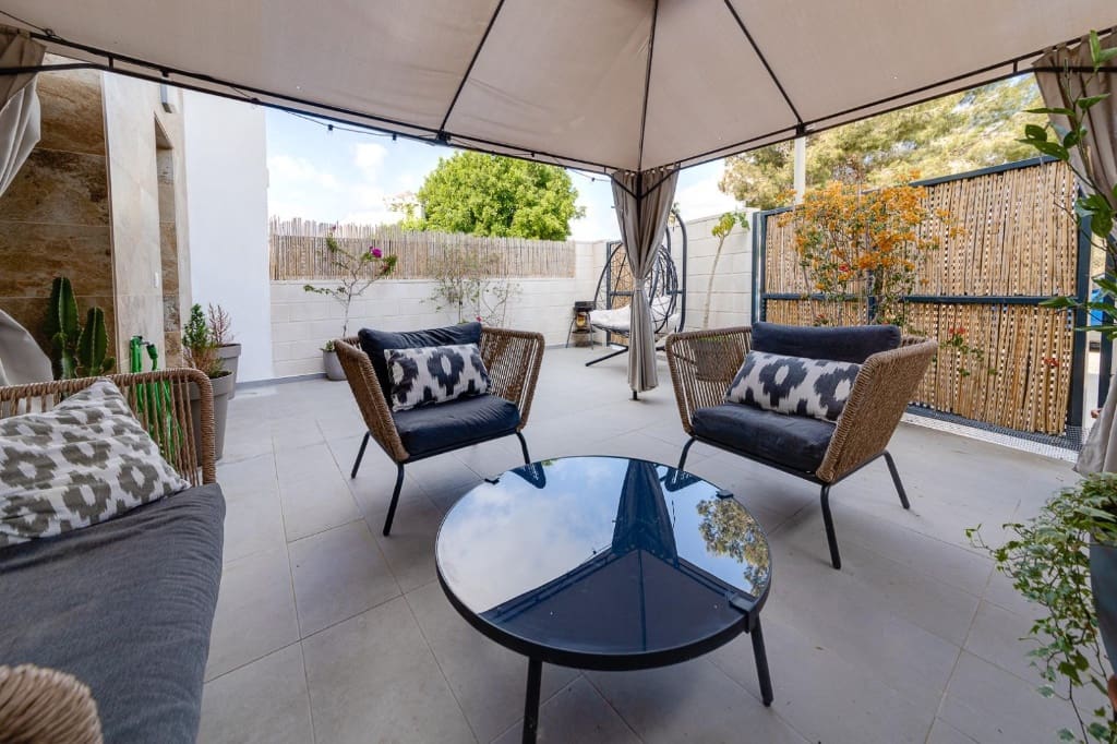 3 sypialnia Willa na sprzedaż w Villamartin z basenem - 325 000 € (Ref: 9440532)