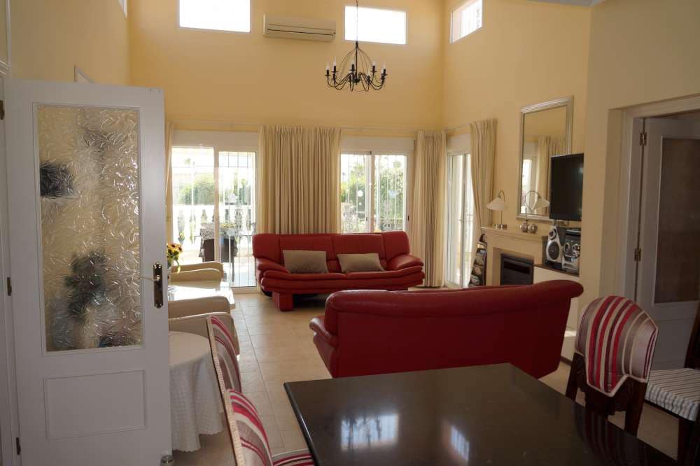 4 camera da letto Finca/Casa di Campagna in vendita in Catral con piscina - 369.000 € (Rif: 9440557)