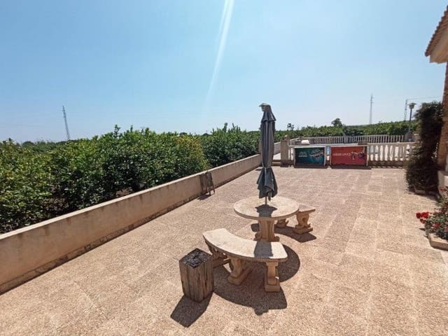 6 soveværelse Finca/Landehus til salg i San Miguel de Salinas med swimmingpool - € 547.900 (Ref: 9440558)