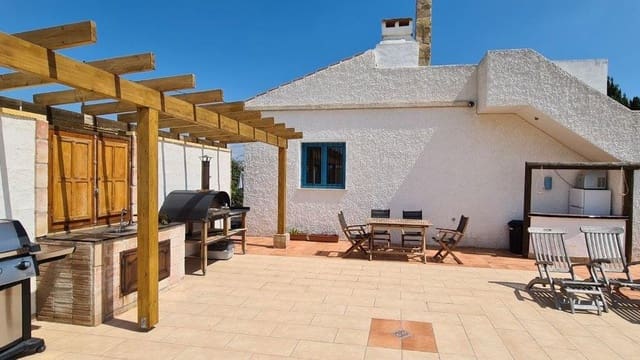 2 sovrum Finca/Hus på landet till salu i Los Montesinos med pool - 320 000 € (Ref: 9440559)