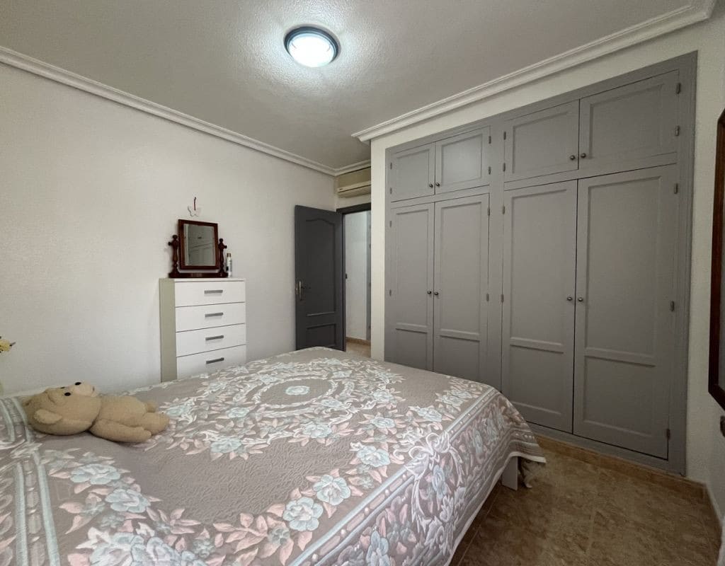 2 slaapkamer Villa te koop in Almoradi met zwembad - € 230.000 (Ref: 9440562)