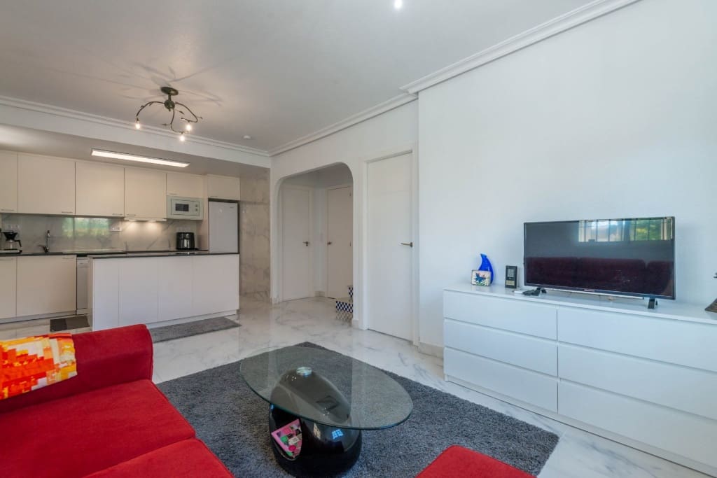 3 sovrum Hus till salu i Playa Flamenca med pool - 239 000 € (Ref: 9441327)