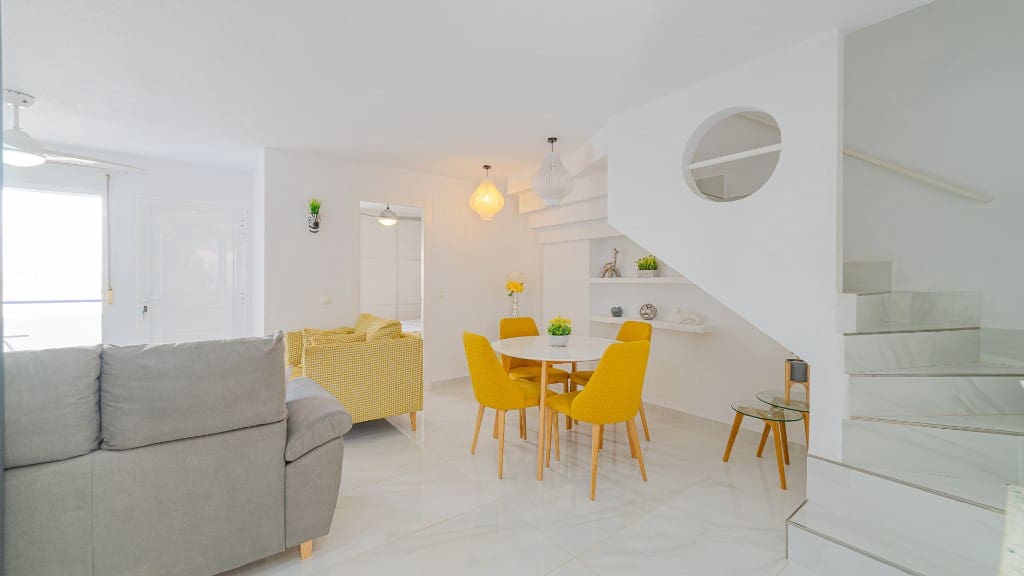 3 slaapkamer Appartement te koop in Mar Azul met zwembad - € 195.000 (Ref: 9441328)