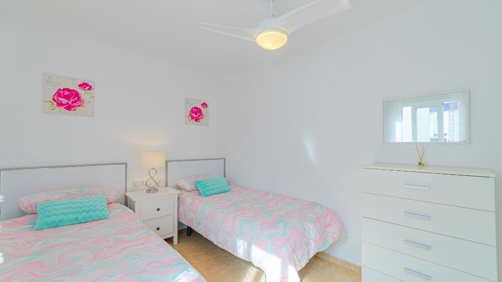 3 slaapkamer Appartement te koop in Mar Azul met zwembad - € 195.000 (Ref: 9441328)