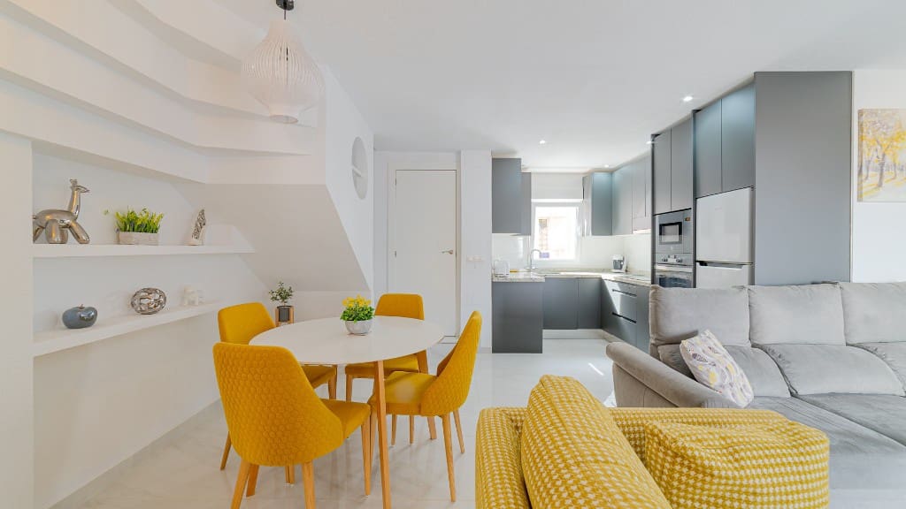 3 slaapkamer Appartement te koop in Mar Azul met zwembad - € 195.000 (Ref: 9441328)