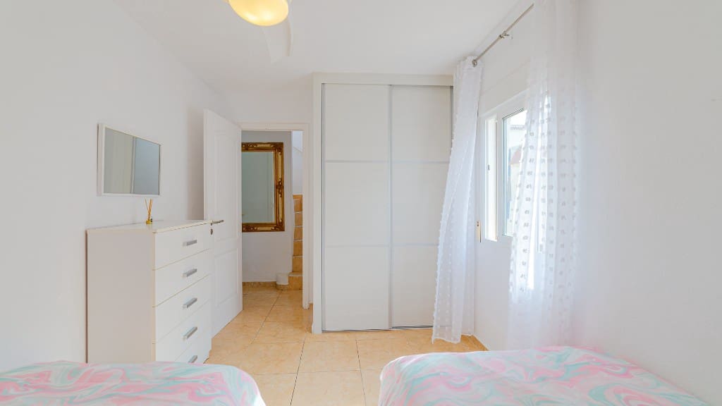 3 slaapkamer Appartement te koop in Mar Azul met zwembad - € 195.000 (Ref: 9441328)