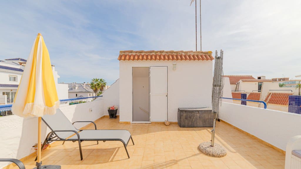 3 slaapkamer Appartement te koop in Mar Azul met zwembad - € 195.000 (Ref: 9441328)