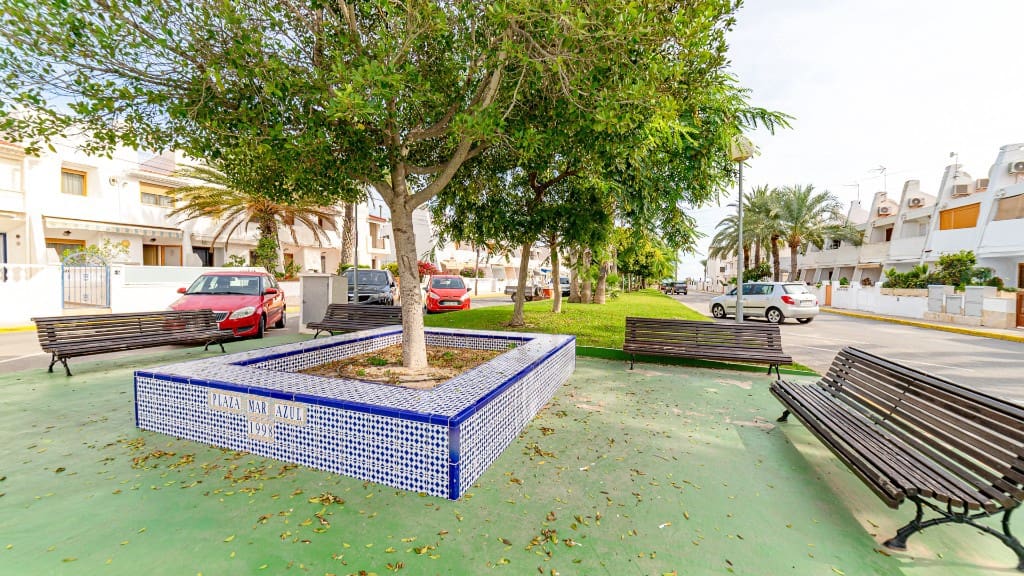 3 slaapkamer Appartement te koop in Mar Azul met zwembad - € 195.000 (Ref: 9441328)