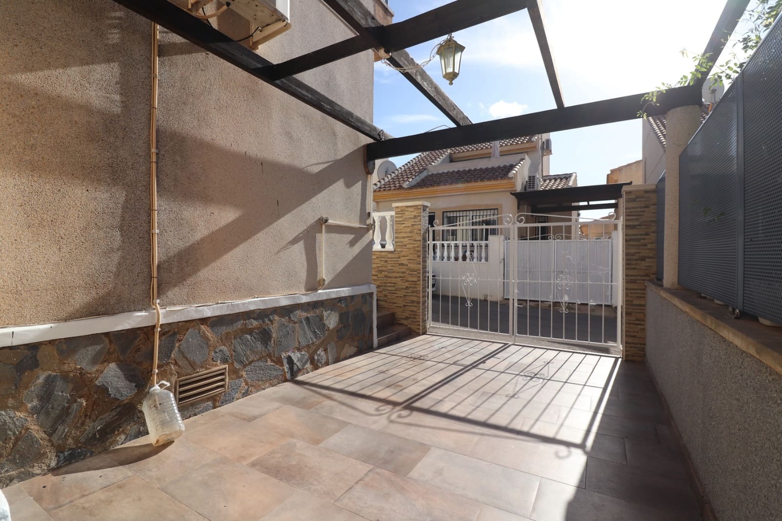 3 sovrum Villa till salu i Ciudad Quesada med pool - 179 950 € (Ref: 9443159)