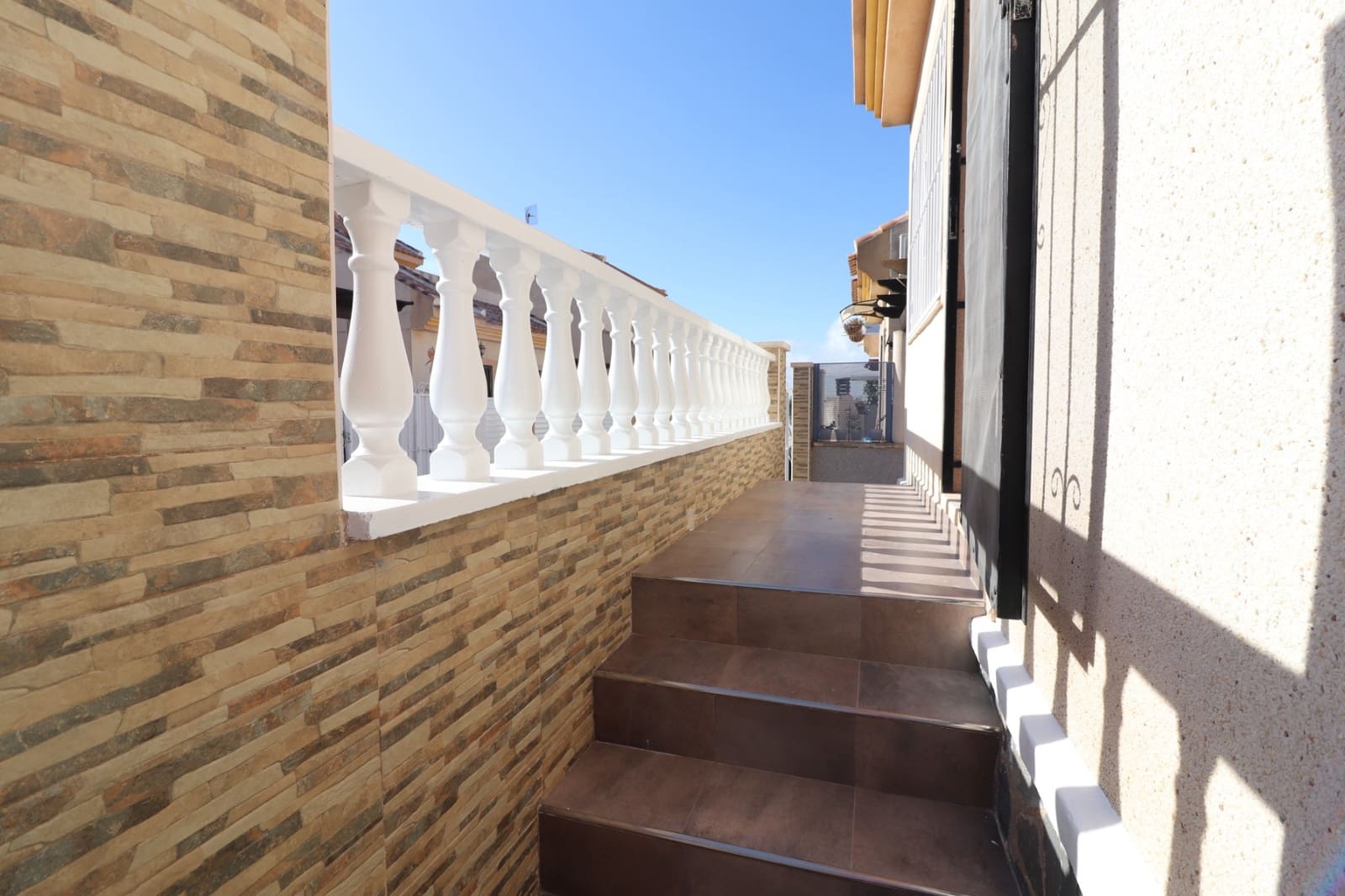 3 sovrum Villa till salu i Ciudad Quesada med pool - 179 950 € (Ref: 9443159)