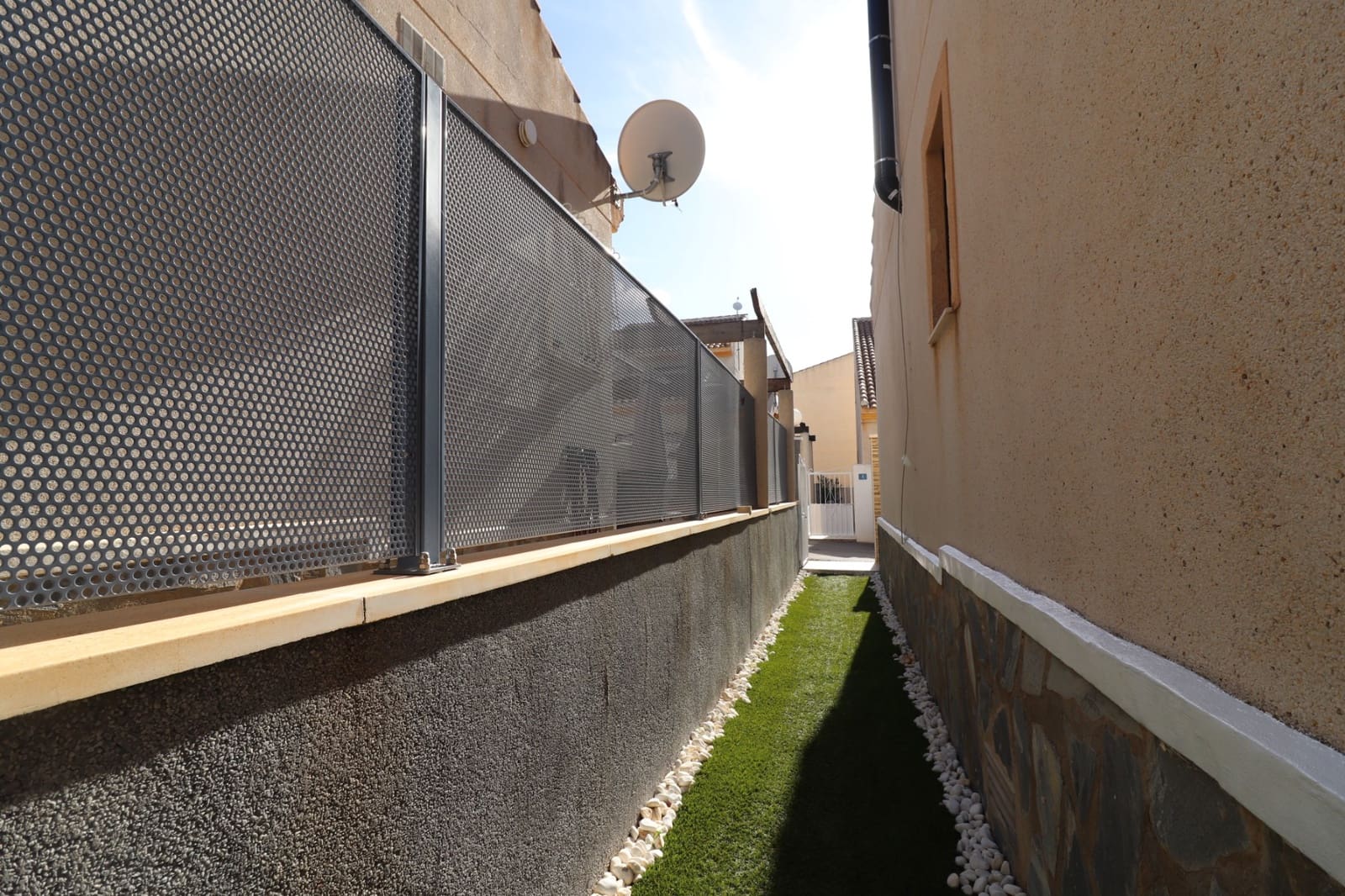 3 sovrum Villa till salu i Ciudad Quesada med pool - 179 950 € (Ref: 9443159)