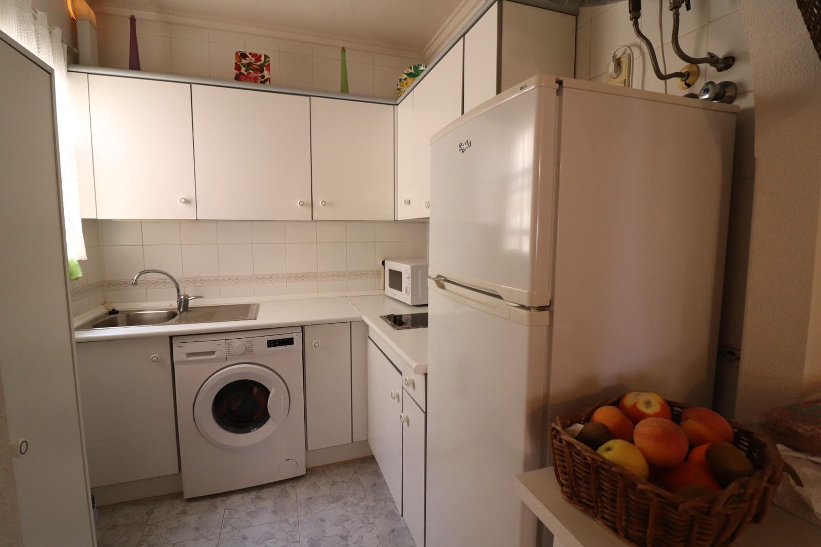 2 sovrum Lägenhet till salu i Playa Flamenca med pool - 139 950 € (Ref: 9443160)