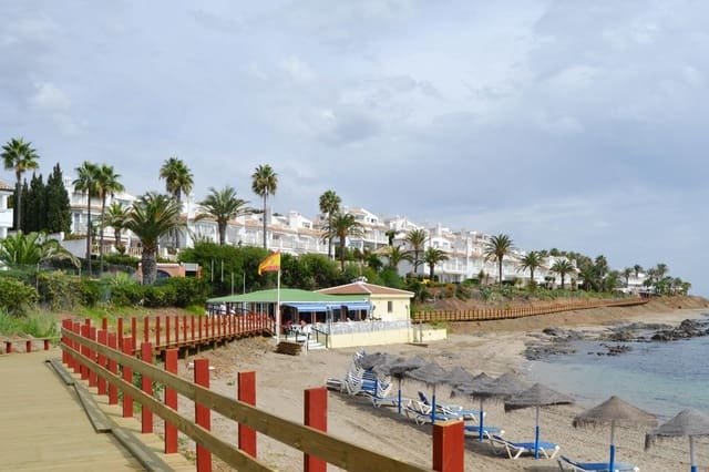 2 soveværelse Lejlighed til salg i La Cala de Mijas, Mijas med swimmingpool - € 535.000 (Ref: 9445968)