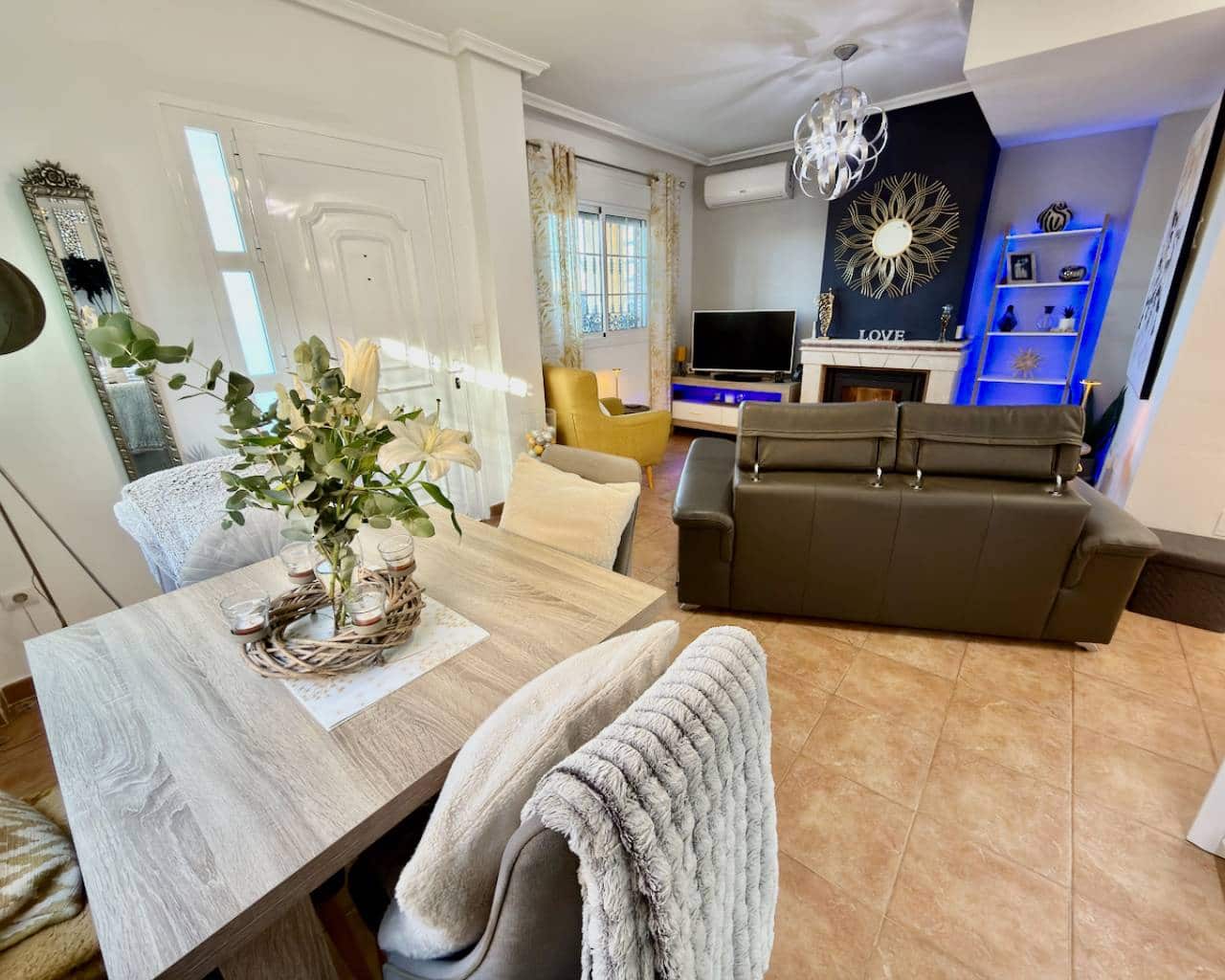 3 chambre Villa/Maison à vendre à El Raso - 325 000 € (Ref: 9446176)