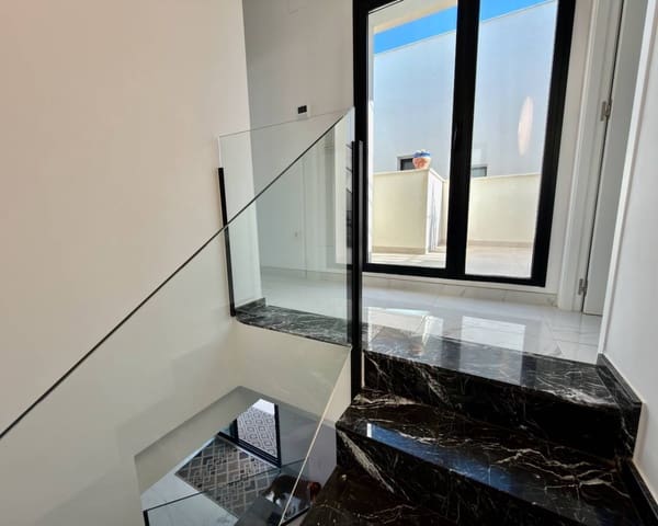 3 Zimmer Villa zu verkaufen in Los Montesinos mit Pool - 385.000 € (Ref: 9446178)