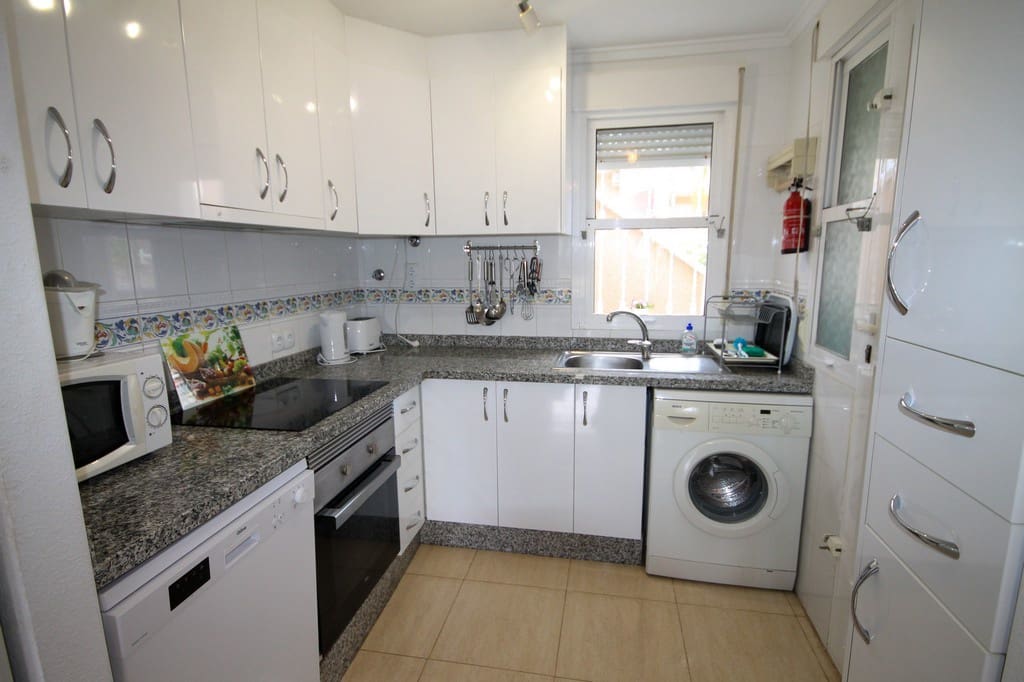 2 slaapkamer Huis te koop in Orihuela Costa - € 169.995 (Ref: 9446181)