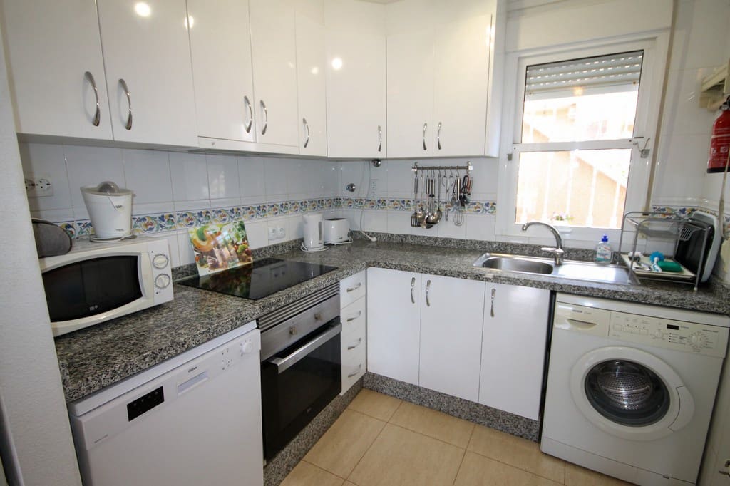 2 slaapkamer Huis te koop in Orihuela Costa - € 169.995 (Ref: 9446181)