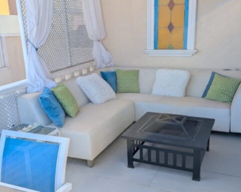 3 quarto Moradia para venda em Villamartin com piscina - 489 900 € (Ref: 9446186)