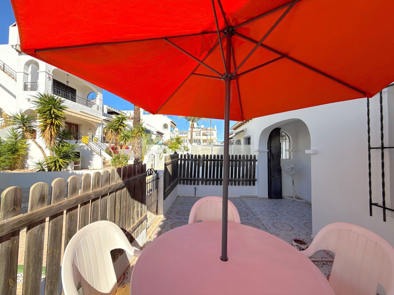 3 slaapkamer Huis te koop in Villamartin met zwembad - € 229.950 (Ref: 9448661)