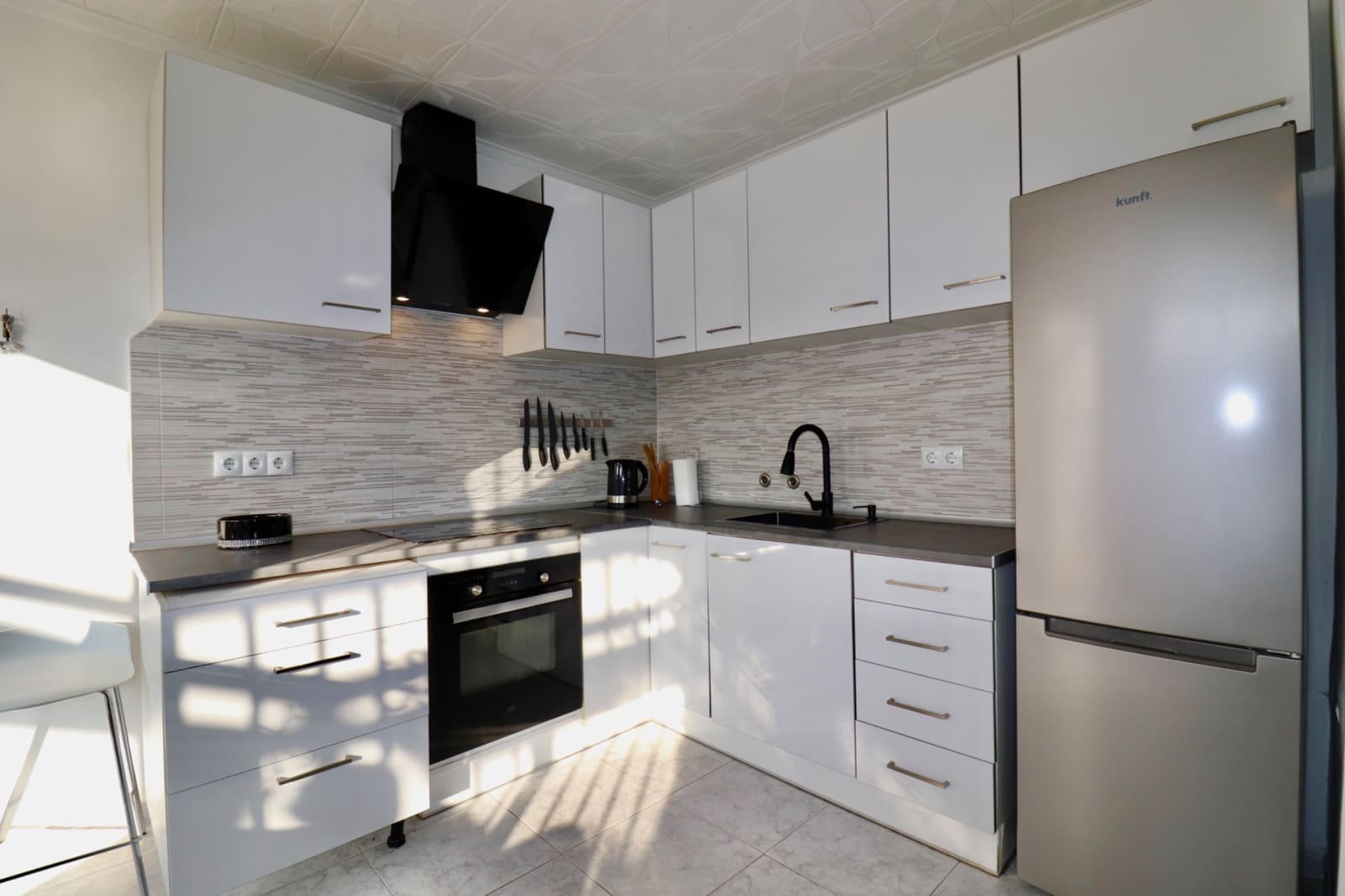 2 sovrum Hus till salu i La Siesta med pool - 104 950 € (Ref: 9451990)