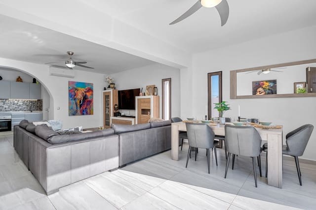 5 Zimmer Villa zu verkaufen in Ciudad Quesada, Rojales mit Pool - 498.000 € (Ref: 9461940)