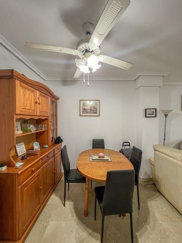 2 slaapkamer Appartement te koop in Playa Flamenca, Orihuela met zwembad - € 165.000 (Ref: 9465453)