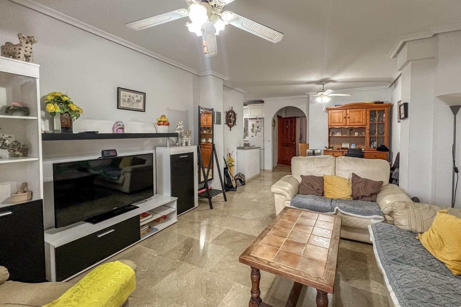 2 sovrum Lägenhet till salu i Playa Flamenca med pool - 165 000 € (Ref: 9465453)