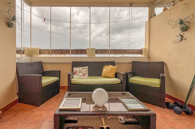 2 slaapkamer Appartement te koop in Playa Flamenca, Orihuela met zwembad - € 165.000 (Ref: 9465453)