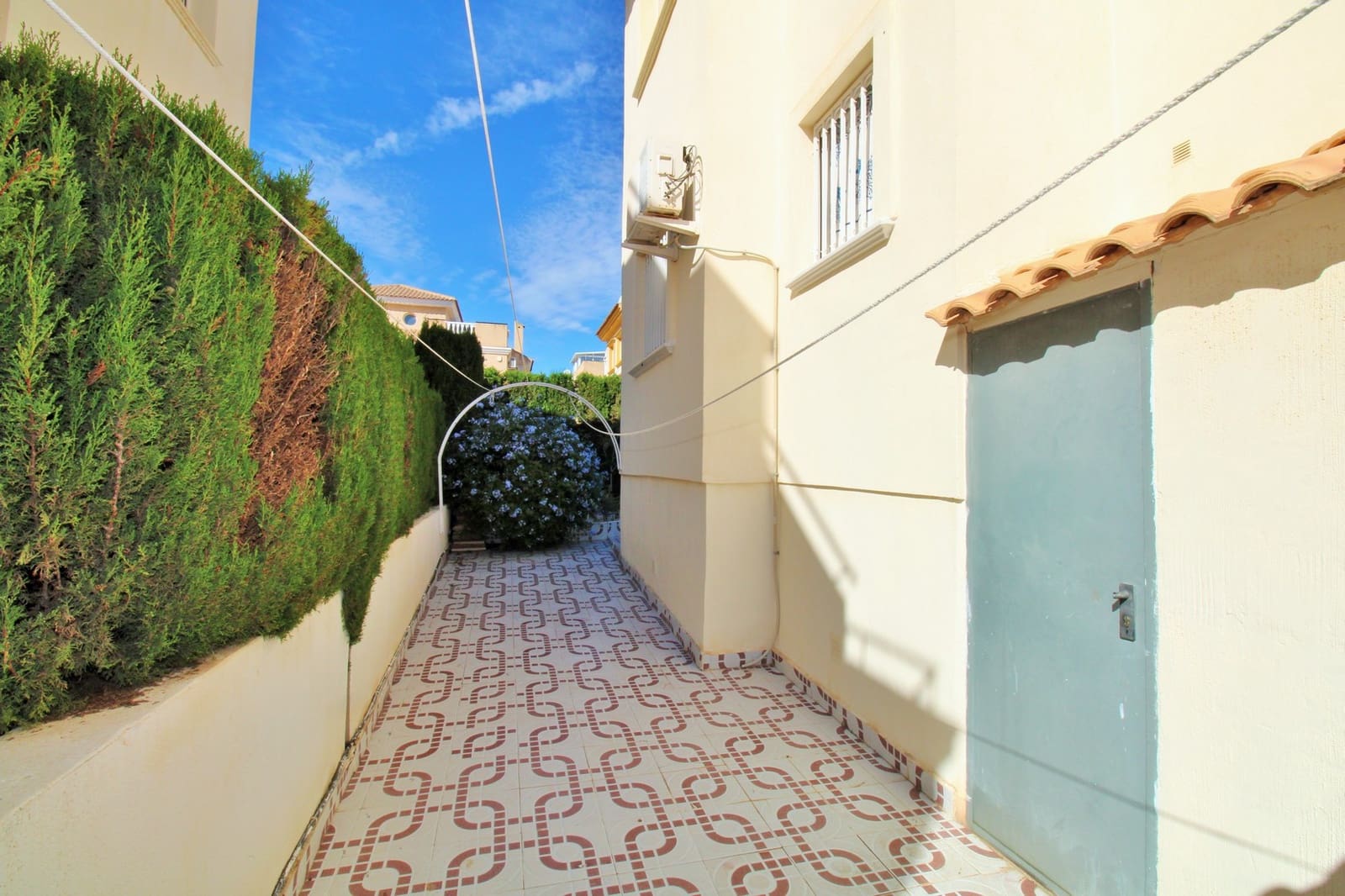 2 sovrum Lägenhet till salu i Playa Flamenca med pool - 199 000 € (Ref: 9465467)