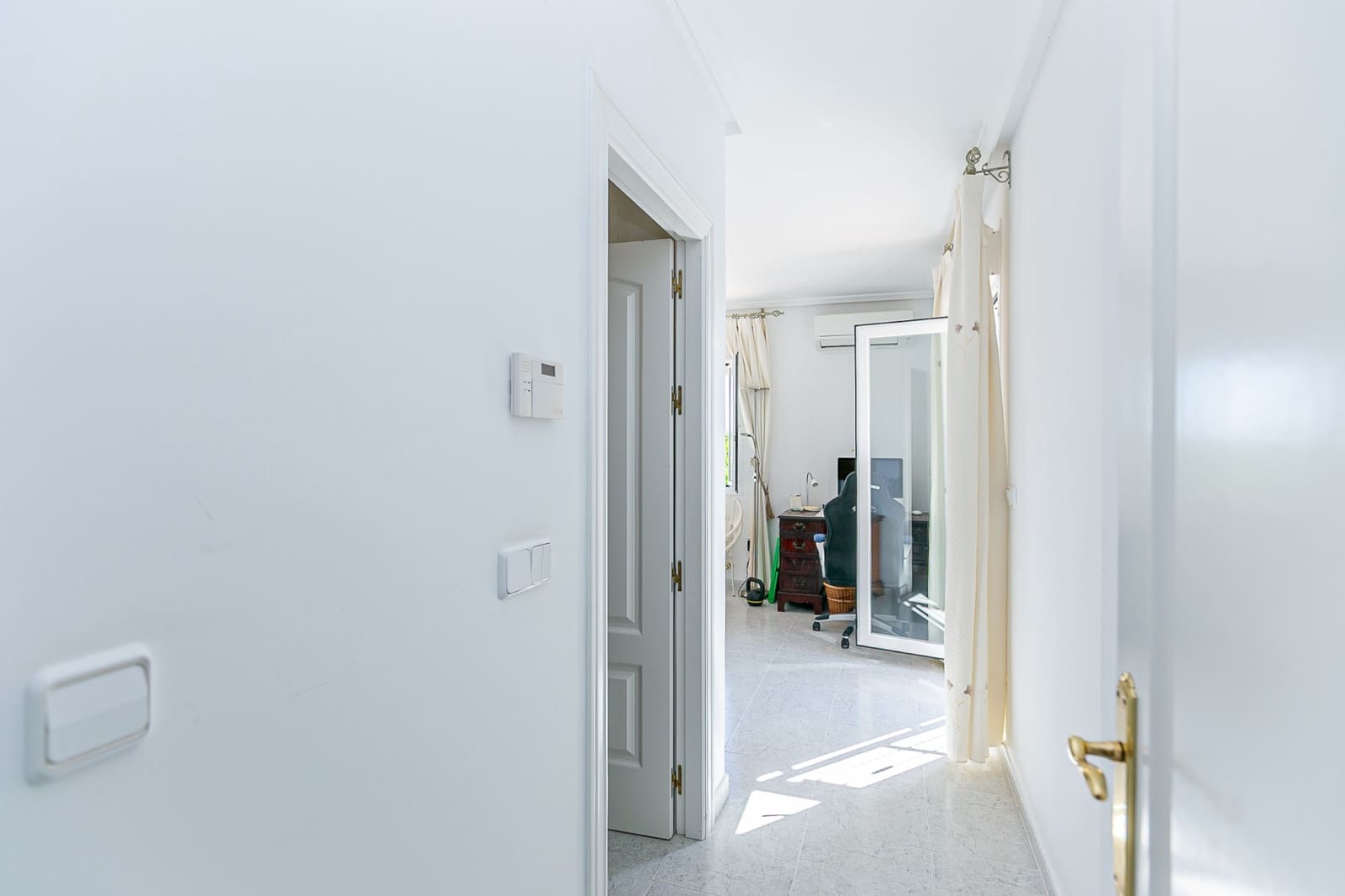 4 slaapkamer Villa te koop in Campoamor met zwembad - € 860.000 (Ref: 9465469)