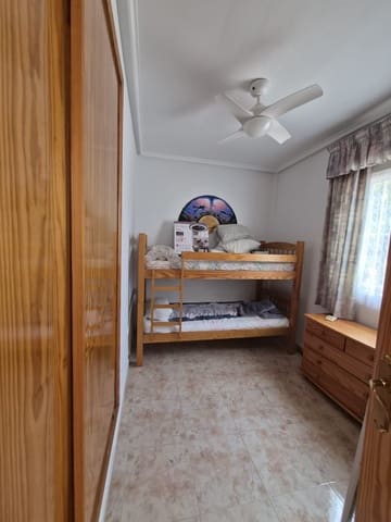 5 slaapkamer Villa te koop in Playa Flamenca, Orihuela met zwembad - € 278.000 (Ref: 9465470)