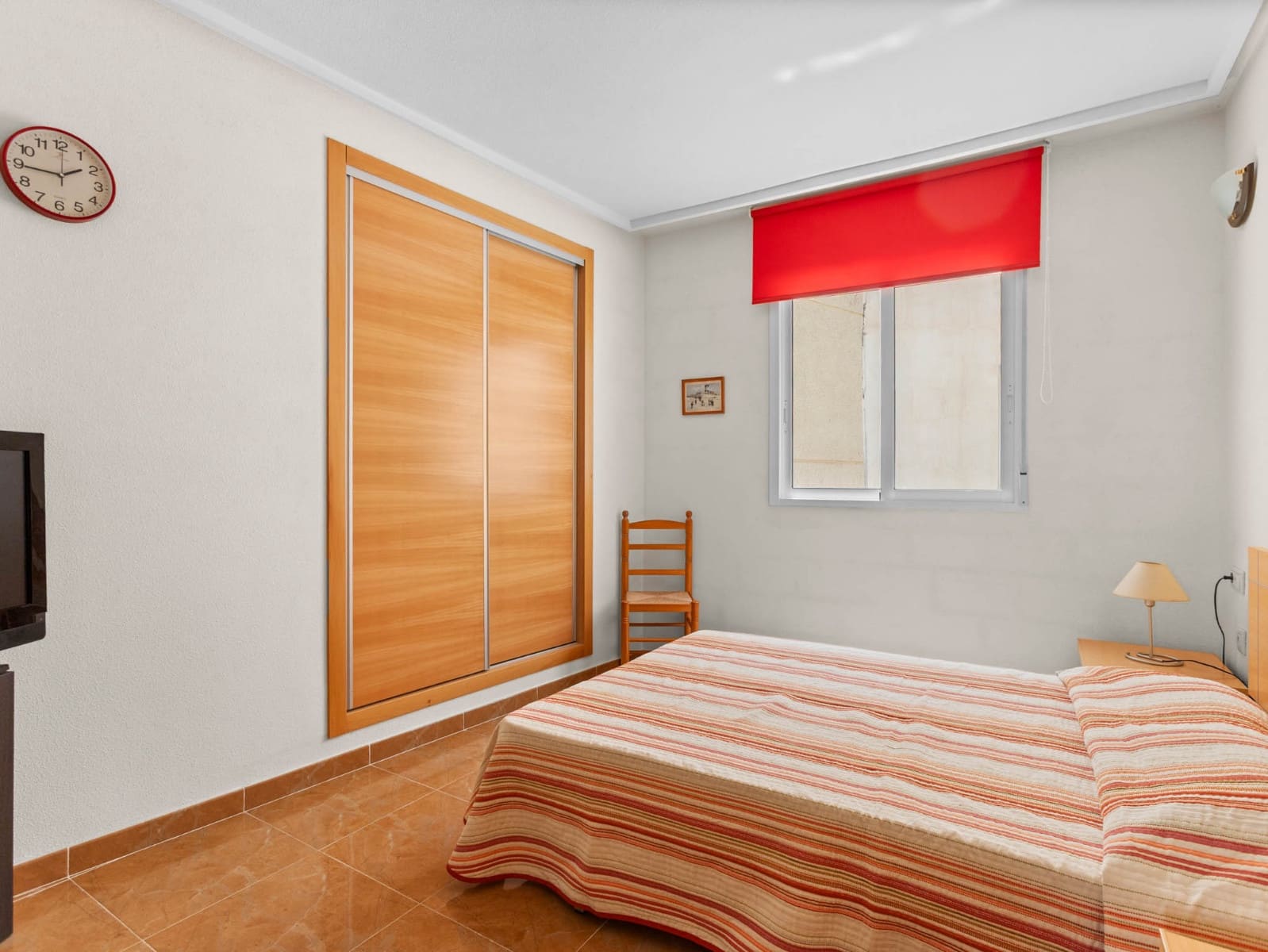 2 Zimmer Apartment zu verkaufen in Torrevieja mit Pool - 145.000 € (Ref: 9465471)