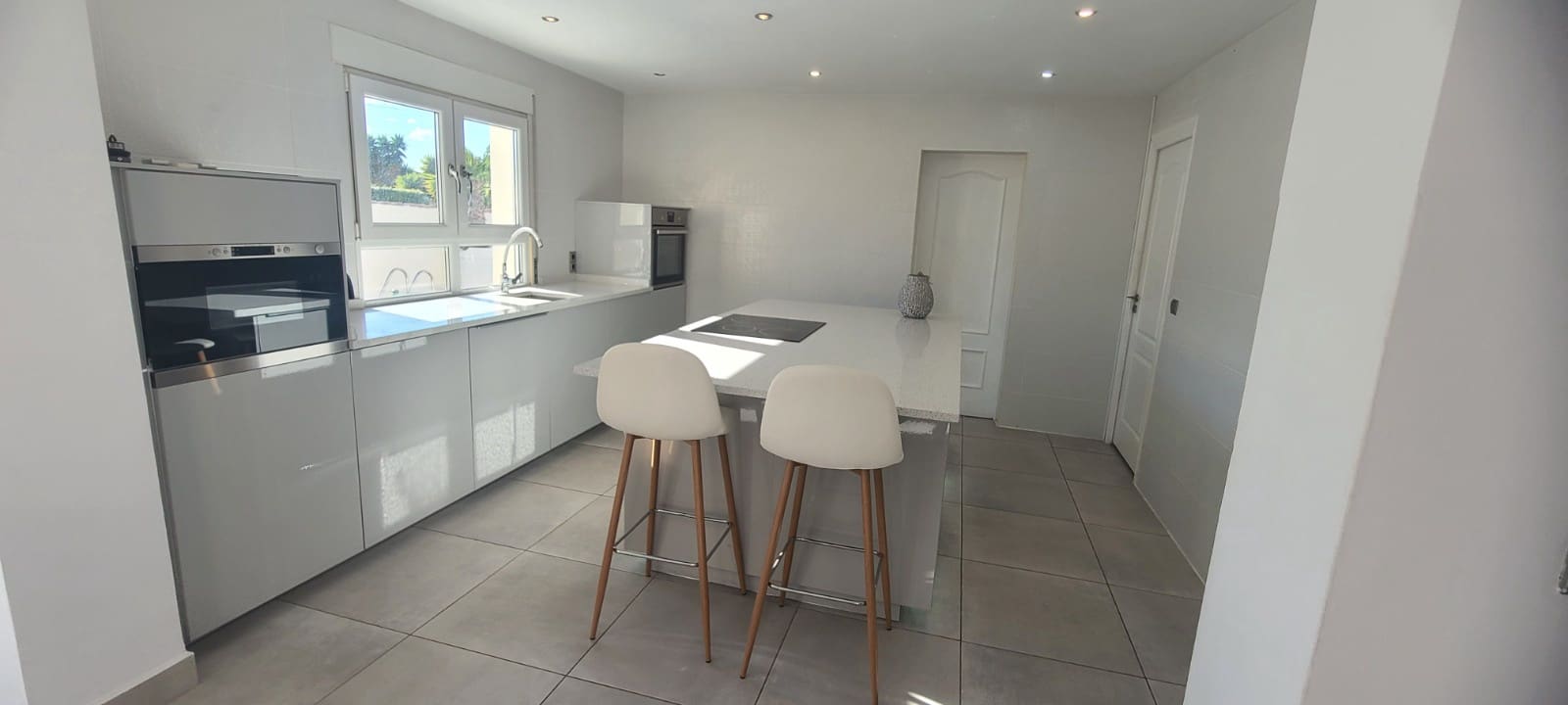 Chalet de 4 habitaciones en Los Balcones en venta con piscina - 535.000 € (Ref: 9465472)