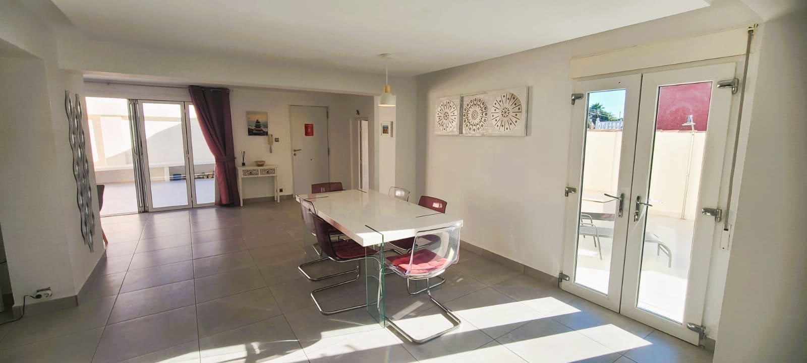 Chalet de 4 habitaciones en Los Balcones en venta con piscina - 535.000 € (Ref: 9465472)