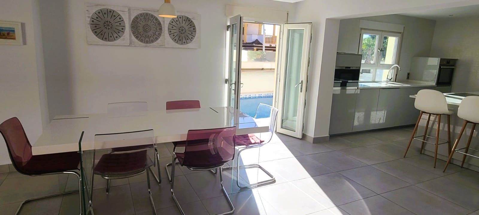 Chalet de 4 habitaciones en Los Balcones en venta con piscina - 535.000 € (Ref: 9465472)