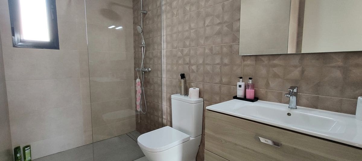 3 slaapkamer Villa te koop in Los Alcazares met zwembad - € 385.000 (Ref: 9465476)