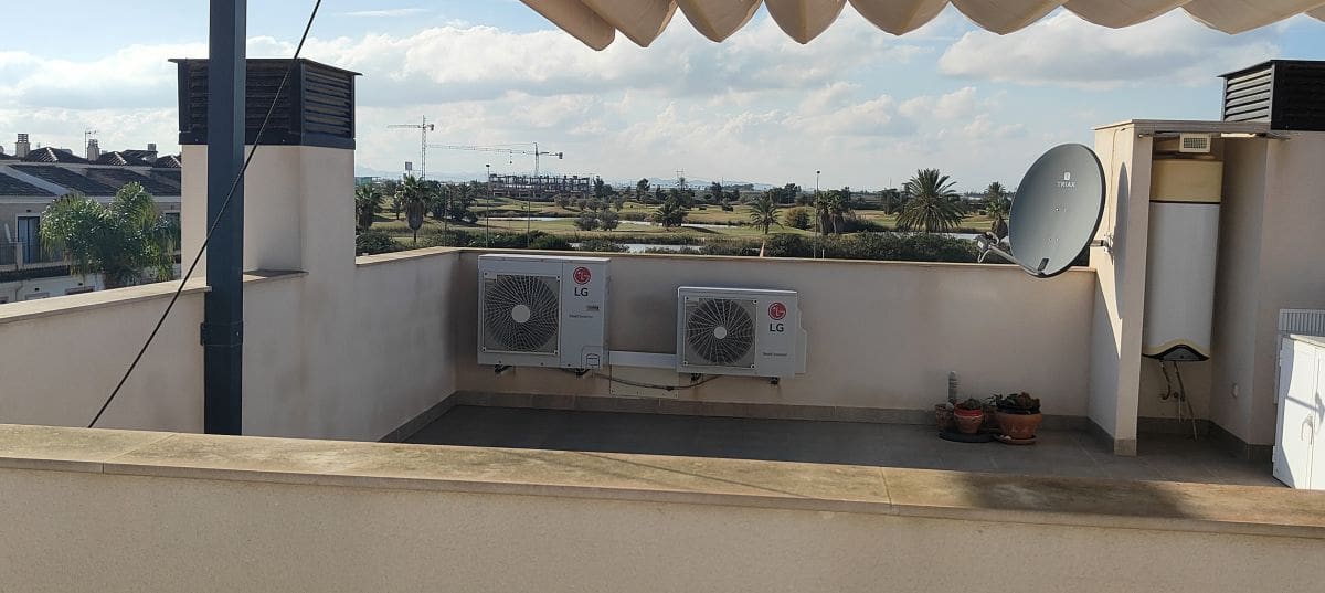 3 slaapkamer Villa te koop in Los Alcazares met zwembad - € 385.000 (Ref: 9465476)