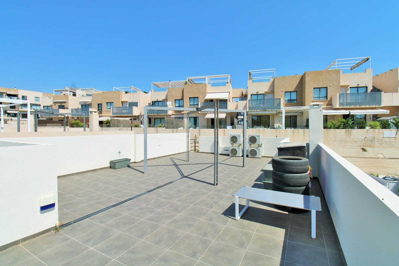 3 bedroom Villa for sale in La Zenia with pool - € 499,000 (Ref: 9470241)