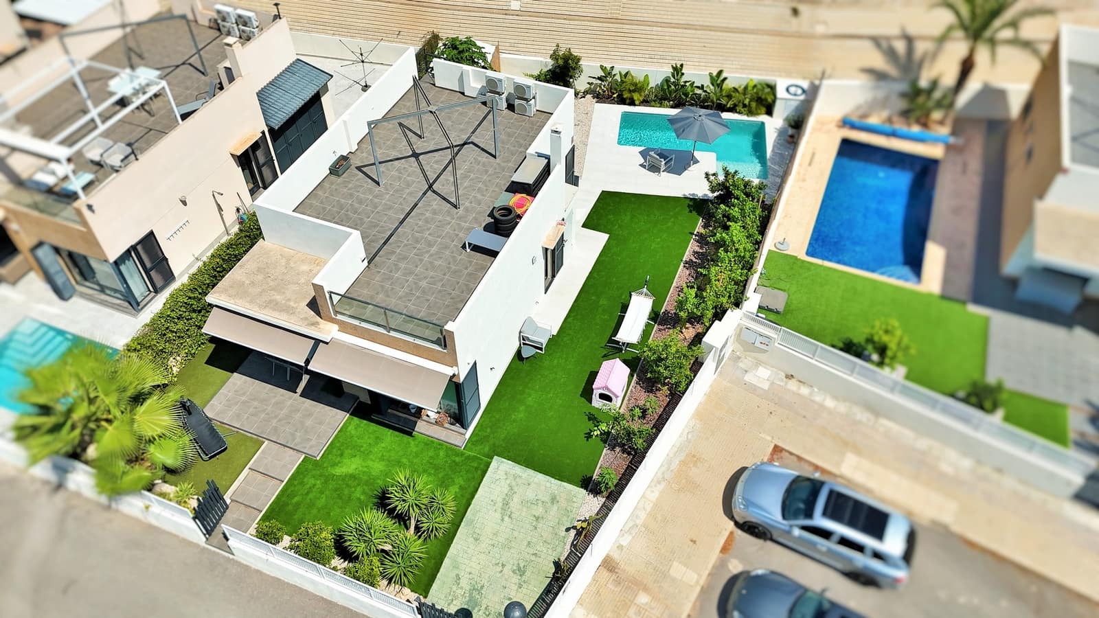 3 bedroom Villa for sale in La Zenia with pool - € 499,000 (Ref: 9470241)