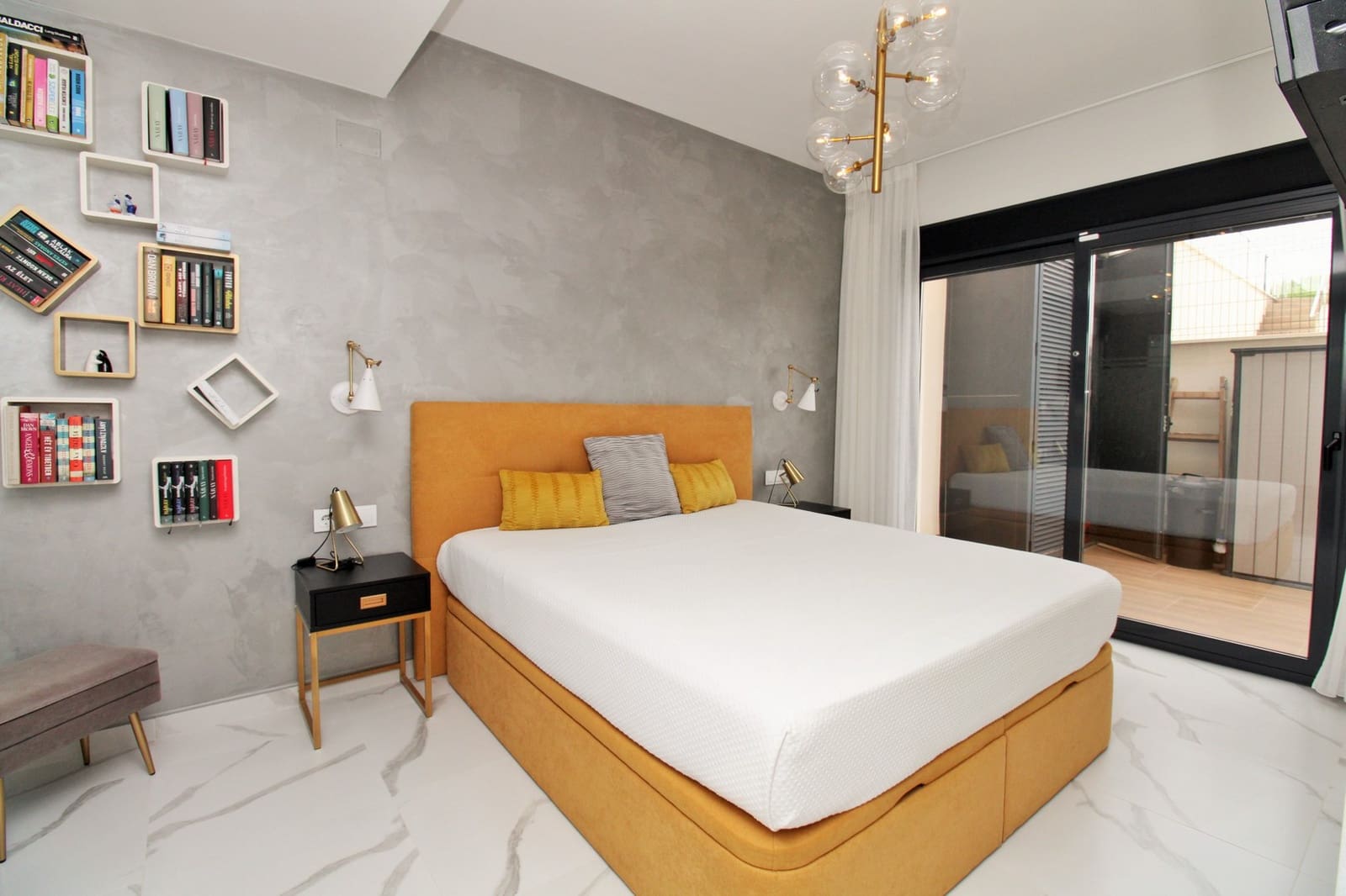 2 bedroom Apartment for sale in San Miguel de Salinas with pool - € 349,950 (Ref: 9470244)