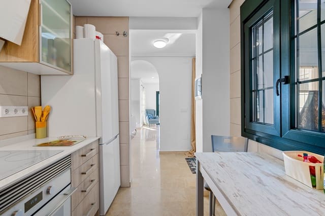 3 makuuhuone Huvila myytävänä paikassa Villamartin, Orihuela mukana uima-altaan - 475 000 € (Ref: 9470245)