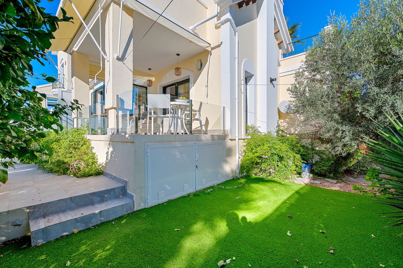 3 makuuhuone Huvila myytävänä paikassa Villamartin mukana uima-altaan - 475 000 € (Ref: 9470245)