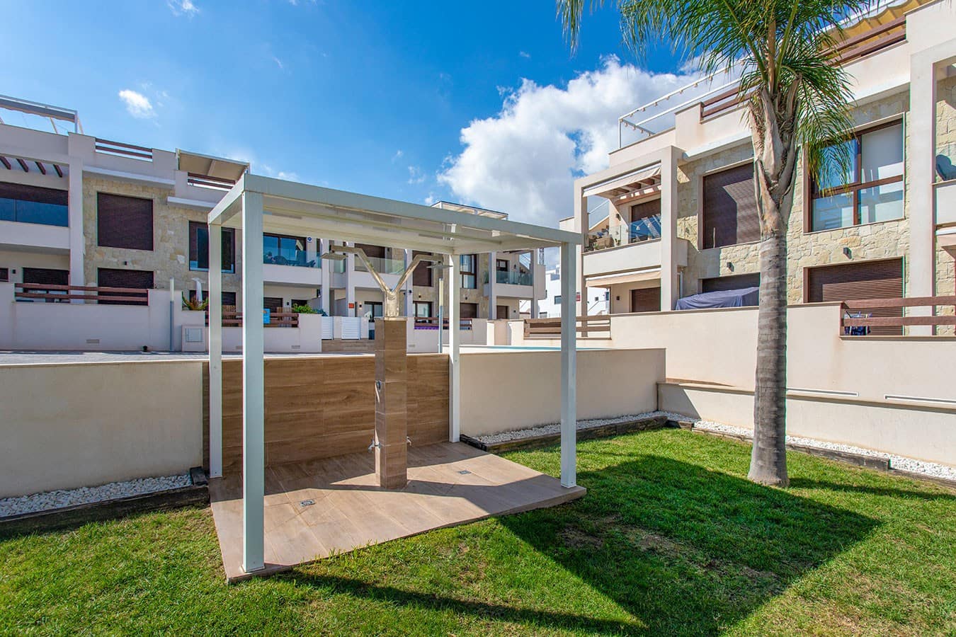 Apartamento de 2 habitaciones en Los Balcones en venta con piscina - 275.000 € (Ref: 9470250)