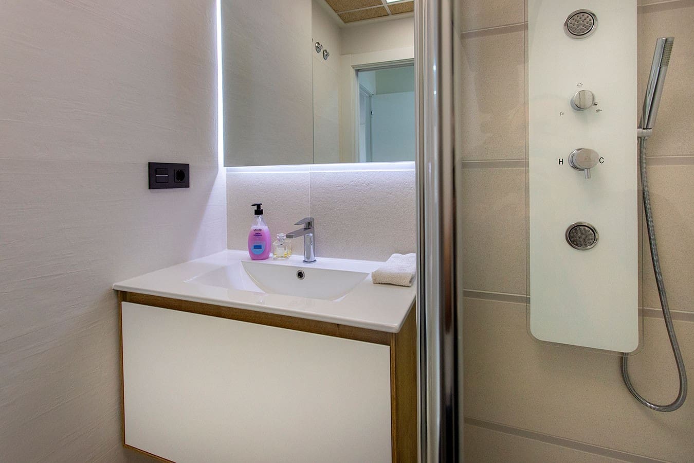 Apartamento de 2 habitaciones en Los Balcones en venta con piscina - 275.000 € (Ref: 9470250)