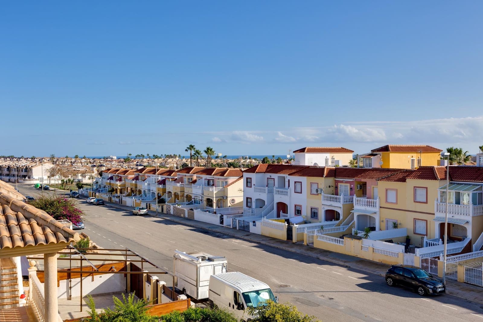 2 Zimmer Apartment zu verkaufen in Cabo Roig mit Pool - 145.000 € (Ref: 9470253)