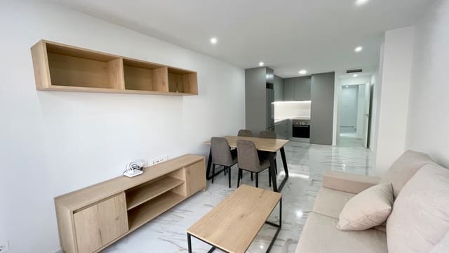 Apartamento de 2 habitaciones en Las Piscinas Naturales, Torrevieja en venta - 239.000 € (Ref: 9470256)