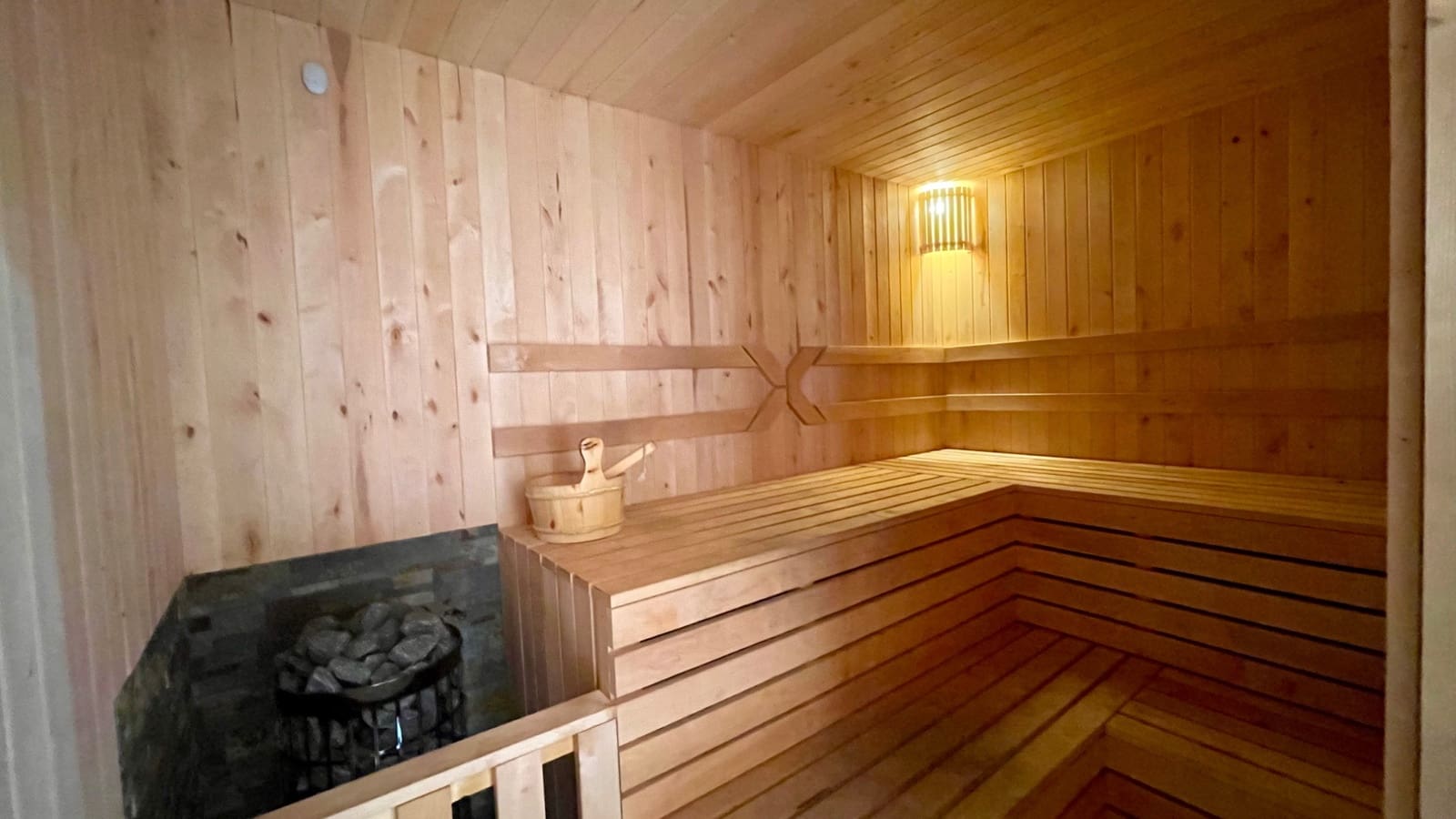 Apartamento de 2 habitaciones en Torrevieja en venta - 239.000 € (Ref: 9470256)