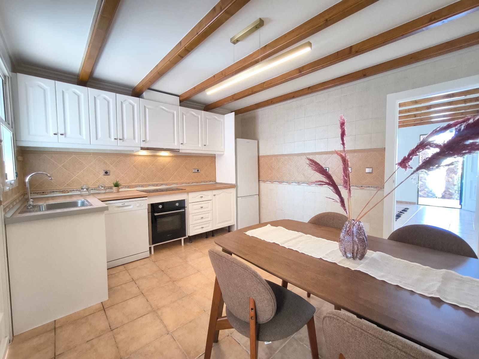 3 chambre Villa/Maison à vendre à Villamartin avec piscine - 399 900 € (Ref: 9472788)