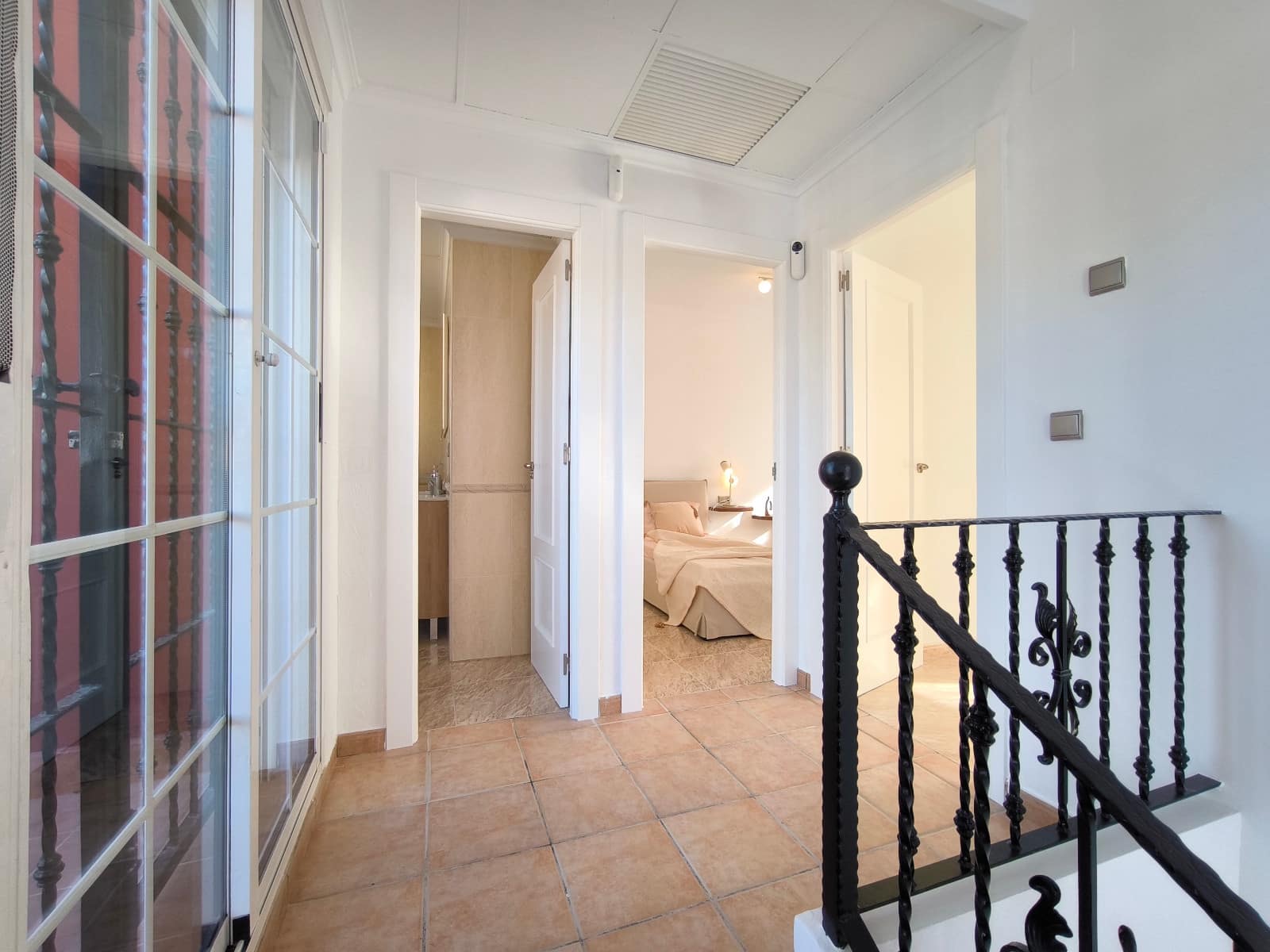 3 chambre Villa/Maison à vendre à Villamartin avec piscine - 399 900 € (Ref: 9472788)